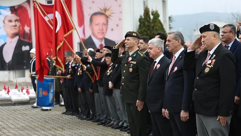Sakarya'da 18 Mart Şehitleri için tören