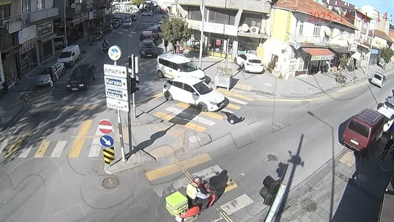 Sakarya'da 3 ayrı kazanın görüntüleri paylaşıldı; İşte o anlar