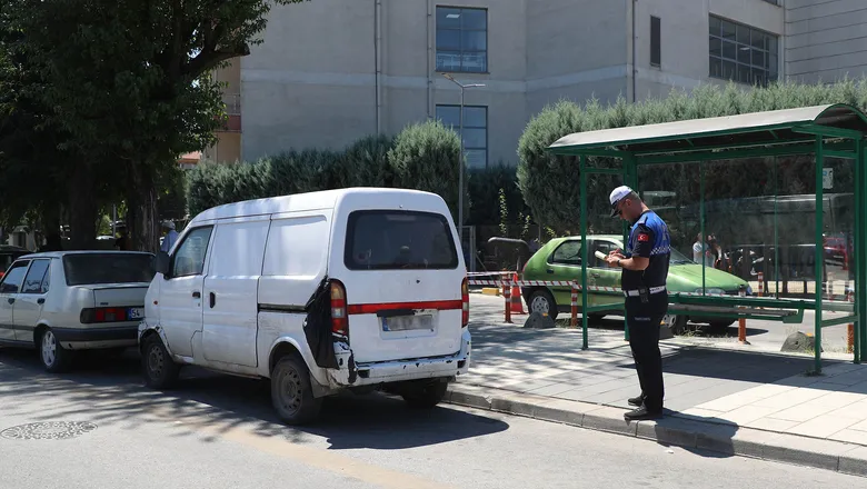 Sakarya'da kaldırım işgaline sıkı takip