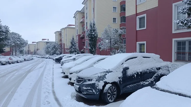Sakarya'da kar yağışı etkisini artırdı