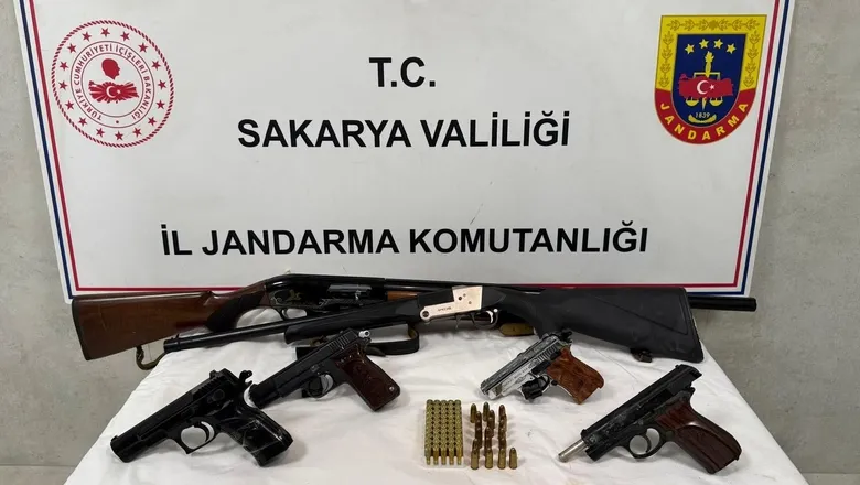 Sakarya'da silah kaçakçılığı operasyonu