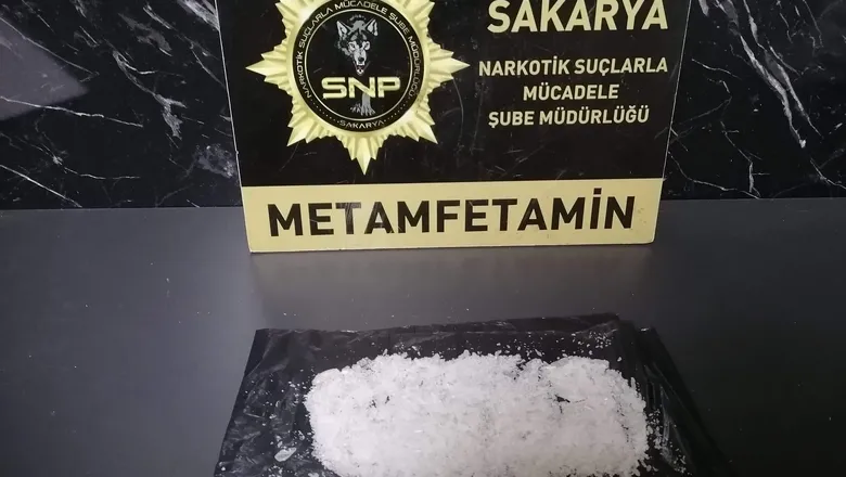 Sakarya'da uyuşturucu operasyonu: 11 gözaltı