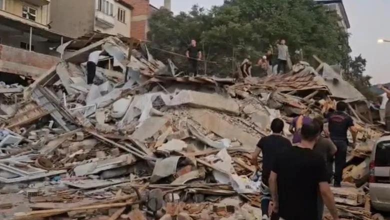 Sakarya'dan depremin yaşandığı Balıkesir'e takviye