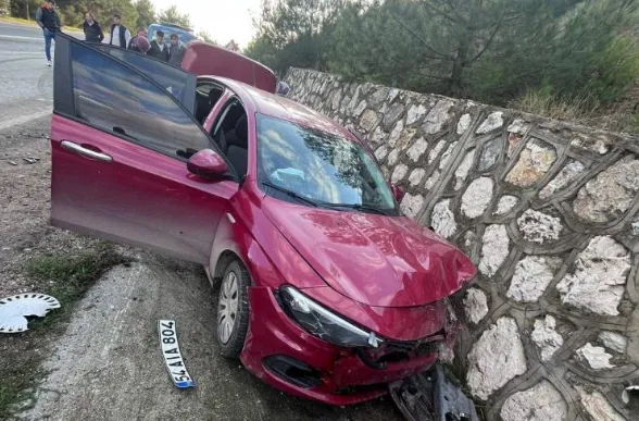 Sakarya-İznik yolunda kaza: 4 yaralı