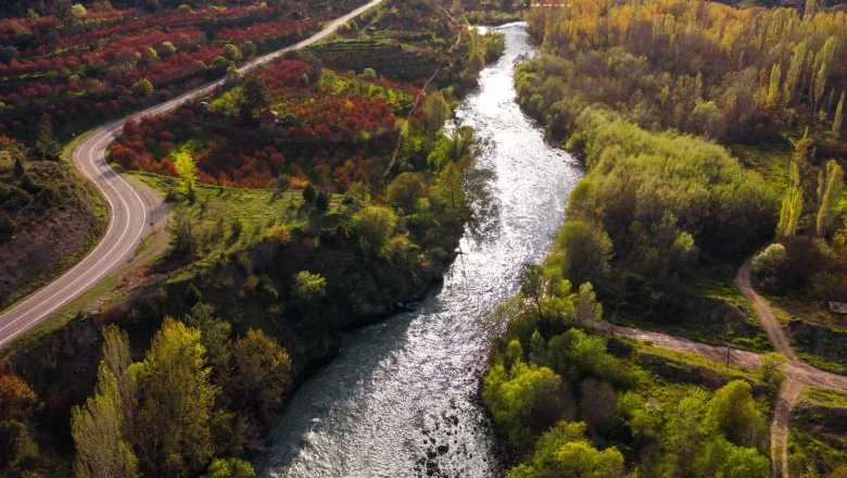 Sakarya Nehri'nden eşsiz manzara