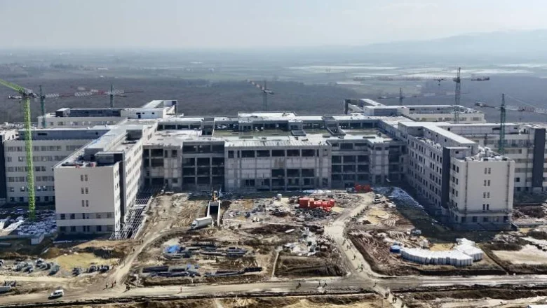 Sakarya Şehir Hastanesi'nin açılacağı tarih belli oldu