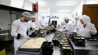 Sakarya’da yüzlere tebessüm olan en lezzetli yemekler bu kazanda pişiyor