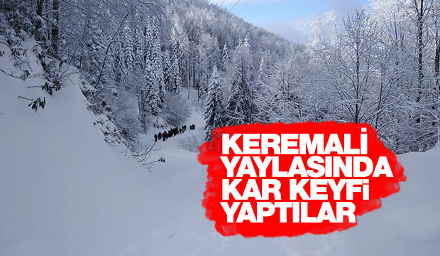 Sakaryalı Dağcılar Ve Spor Kulübü Keremali Zirvesine Yürüdü