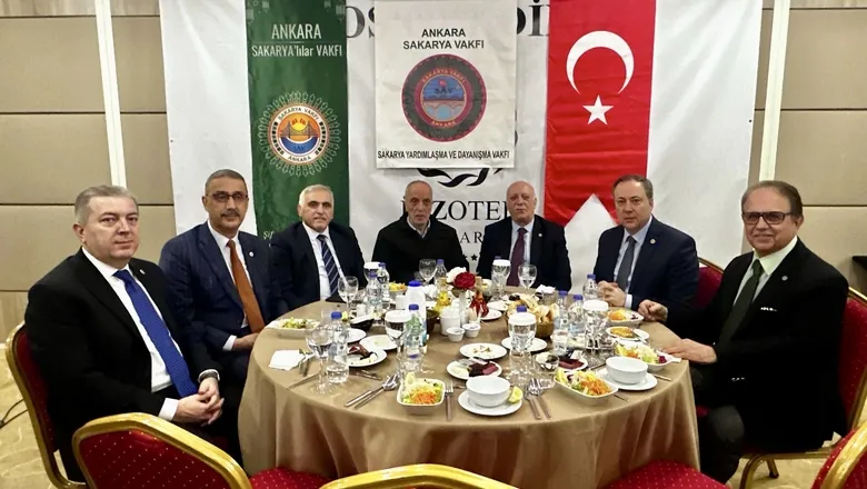 Sakaryalılar Ankara'da iftarda bir araya geldi
