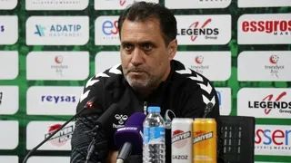 Sakaryaspor'da istifa kabul edilmedi Serhat Sütlü takımın başında