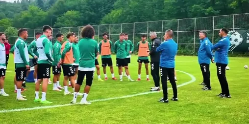 Sakaryaspor'dan Bolu kampında sıkı mesai