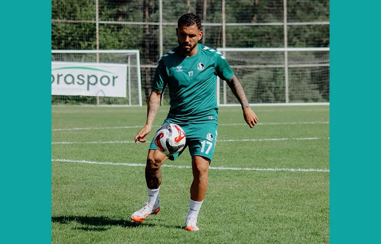 Sakaryaspor Katar ekibini 4-1 mağlup etti
