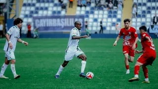 Sakaryaspor Szumski ile kazandı