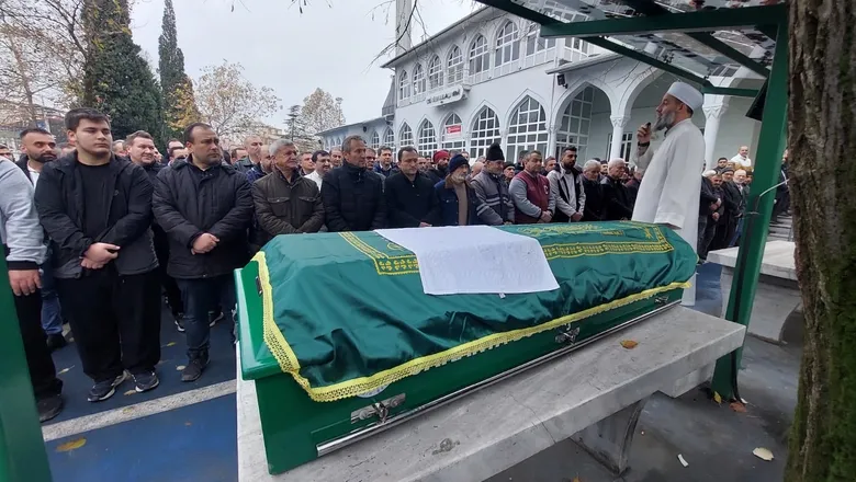 Salim Aksoy Toprağa Verildi 