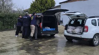 Satışa hazır 306 kilo at eti ile yakalandılar