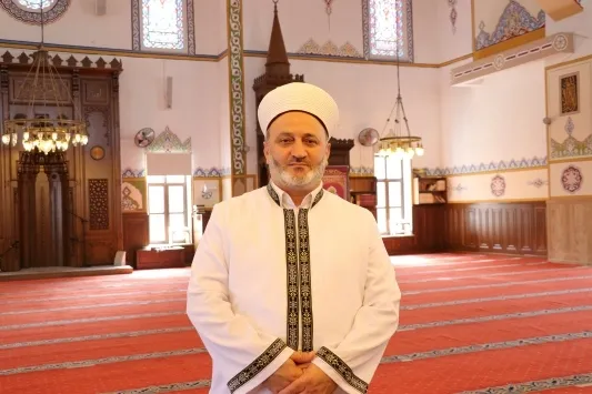 SAÜ Kampüs Camii İmamı'ndan dikkat çeken istek