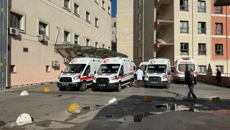 SAÜ öğrencisi genç kız yurtta fenalaşıp öldü