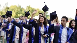 SAÜ Tıp Fakültesi’nde mezuniyet sevinci