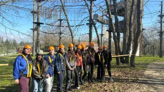 SAÜ’lü gençler Macera Park’ta kamp deneyimi yaşadı