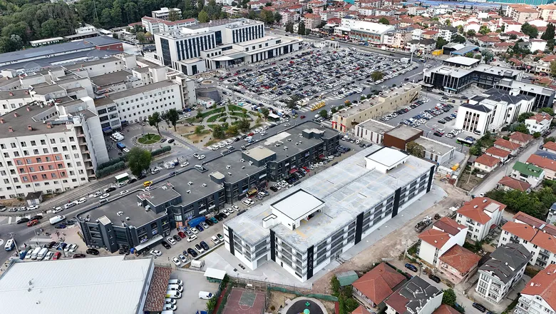 SEAH kampüsündeki katlı otoparkta sona gelindi