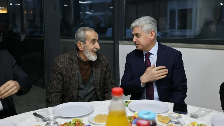 Şehit ailesinden iftar yemeği