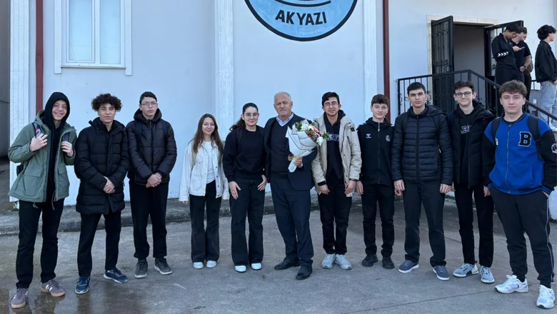 Servis Şoförü ve Arkadaşlarından Sare Kaya’ya Anlamlı ve Örnek Davranış