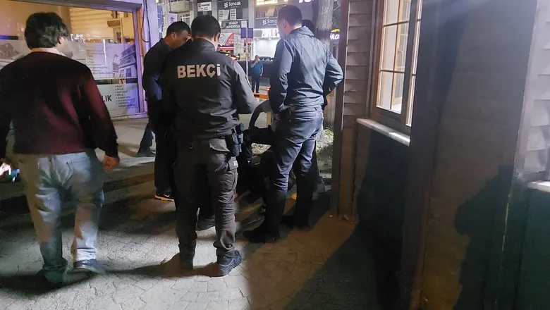 Silahlı saldırıda şok iddia; Kızına uyuşturucu sattı diye vurmuş