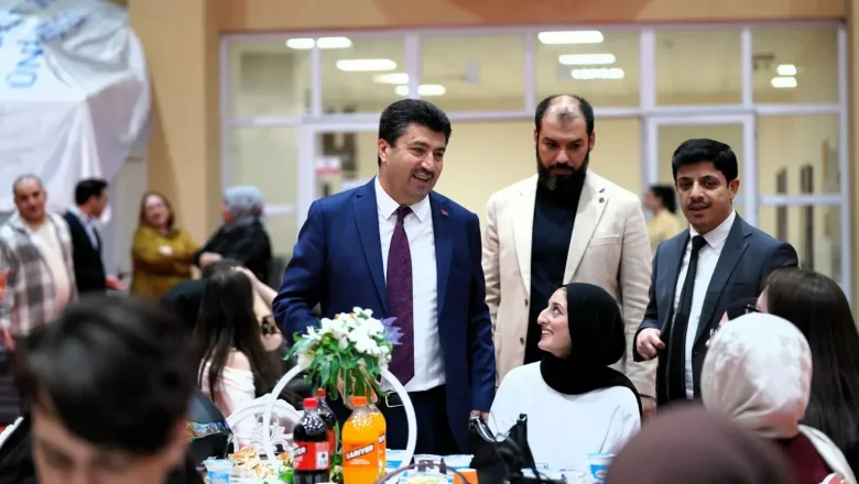 SUBÜ'de iftar