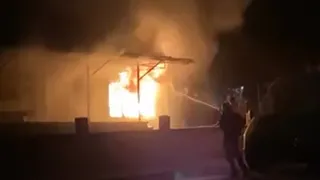 Tek katlı evde yangın çıktı