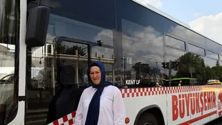 Toplu taşıma kadrosunu 4 yeni kadın şoför