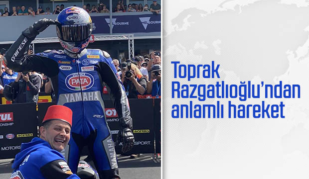 Toprak Razgatlıoğlundan anlamlı hareket