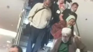 Tur şirketinin mağdur ettiği 177 Umreci Sakarya'ya getirildi