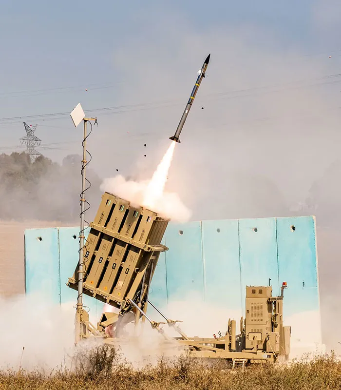Türk hava sahasına giren balistik füze imha edildi