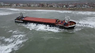 Ulaştırma Bakanlığı'ndan karaya oturan gemi ile ilgili açıklama