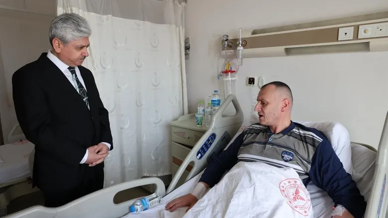 Vali Doğan SEAH'ta hastaları ziyaret etti