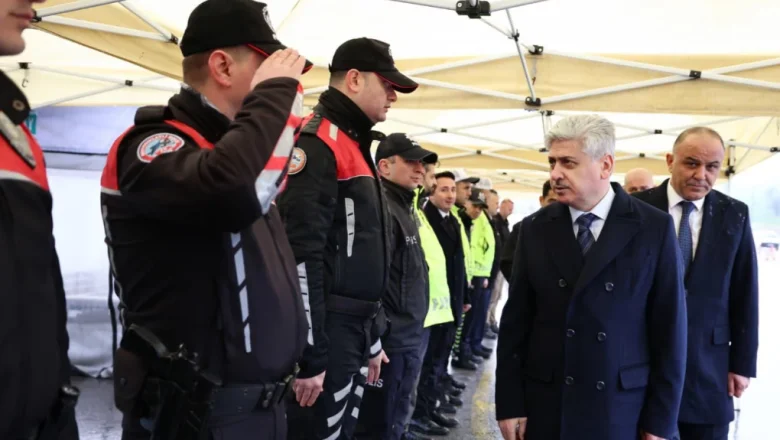 Vali Doğan'dan görev başındaki personele ziyaret