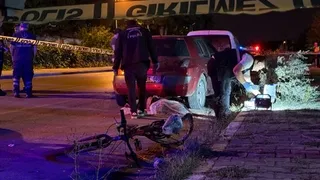 Vicdanları sızlatan kaza; Bisikletli öldü; Sürücü kaçtı