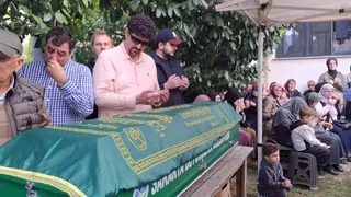 Yalçın Armağan Dualarla ebediyete uğurlandı. 