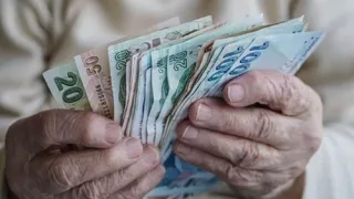 Yasa geçti, en düşük emekli aylığı 16 bin 881 lira oldu