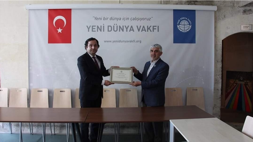 Yeni Dünya Vakfı Sakarya Şube Başkanı Şahin Karaaslan oldu
