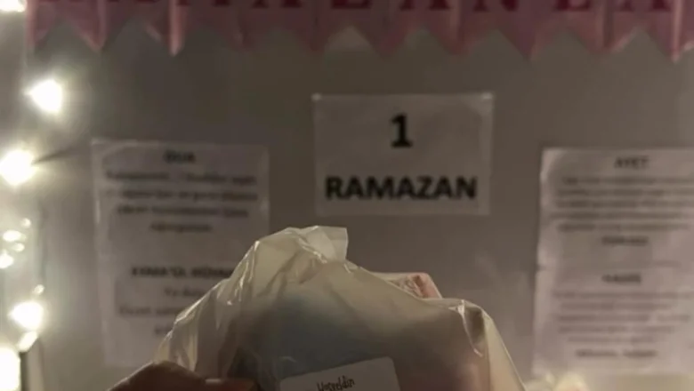YILDIRIM KIZ KUR’AN KURSUNDA TERAVİH SONRASI ANLAMLI İKRAM