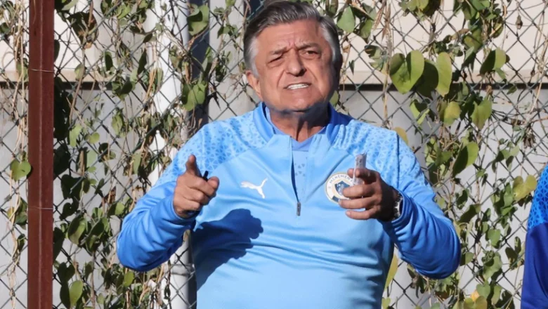 Yılmaz Vural’dan sert çıkış: Siz kimsiniz?