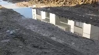 Yol çamur deryası, vatandaş tepkili; Artık yeter