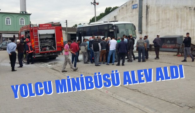 Yolcu Minibüsü Alev Aldı