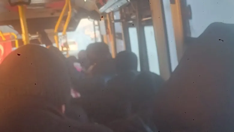 Yolcuları soğukta çaresiz bıraktı iddiası