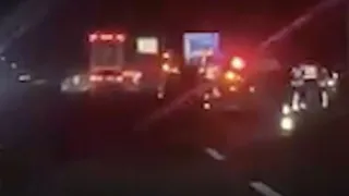 Yolun karşısına geçmek isterken canından oldu