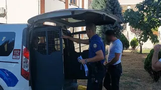 Zehir Tacirlerine geçit yok : 3 Kişi Cezaevini Boyladı