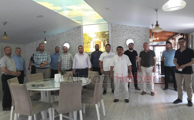 Akyazı Diyanet Sen'den Vefa Grubu'na 'vefa'