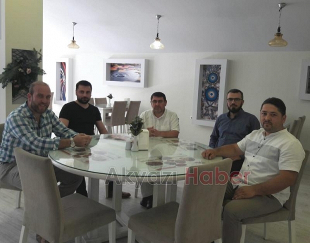 Akyazı Diyanet Sen'den Vefa Grubu'na 'vefa'