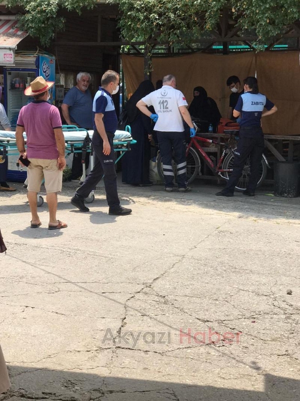 Pazar yerinde korona paniği